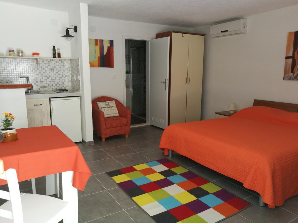 Apartments Priko Stari Grad  Exteriér fotografie